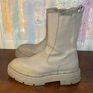 Zara Rubberized Platform Ankle Boots Khaki Green 3112/710 Women’s EU 41/ US 10
